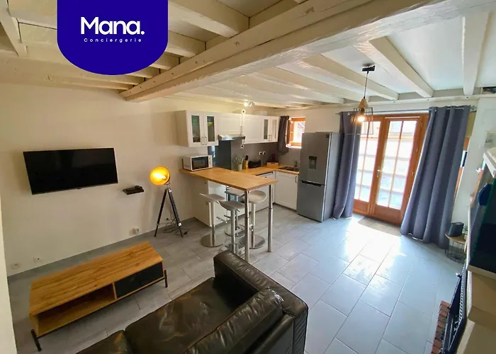 L'escale - 2 Km De La - Basilique Notre-dame-de-la-delivrande Douvres-la-Délivrande